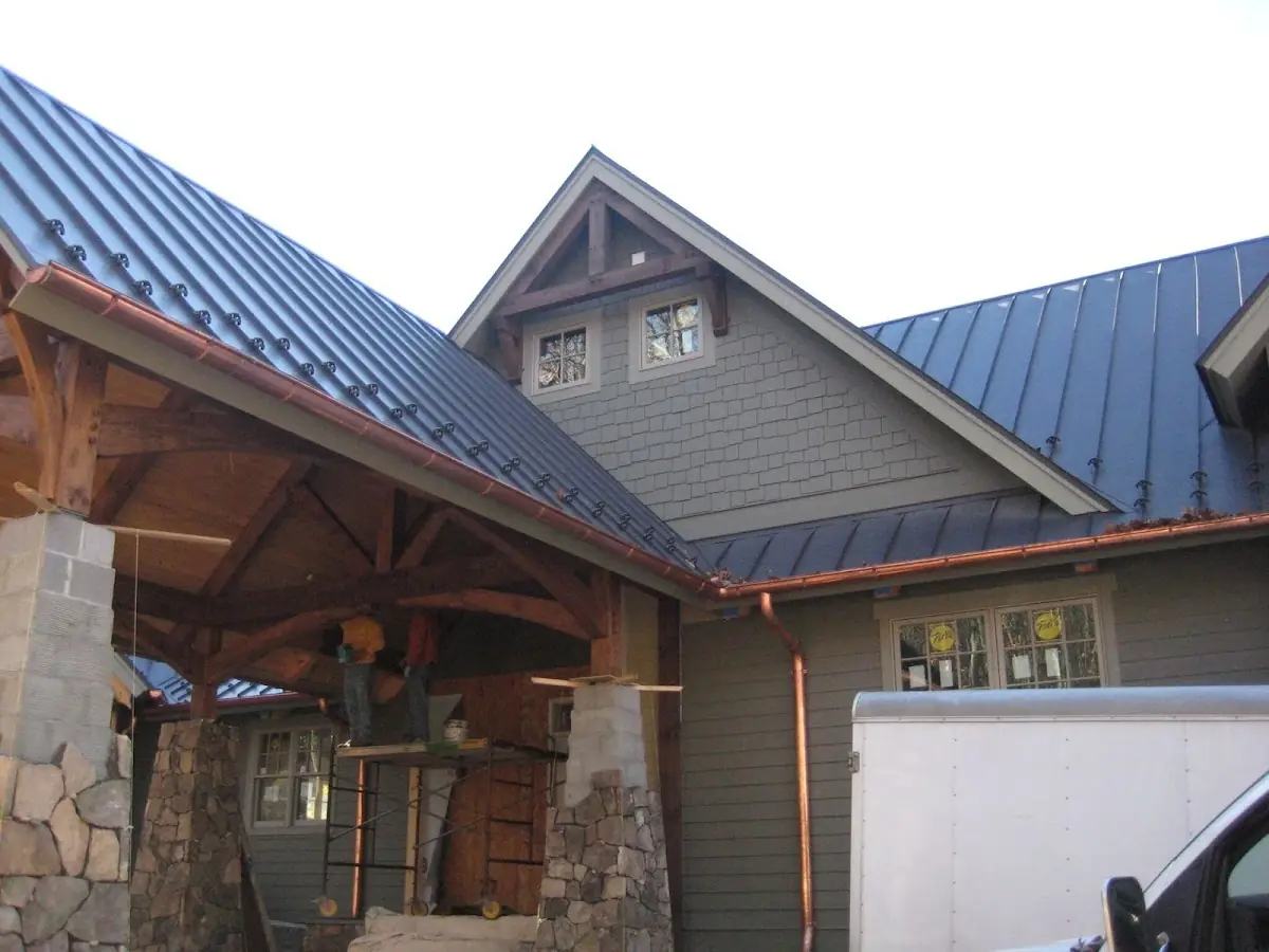 Craftsman Roofing team delivering quality roofing work in Hidden Cove - Indian Creek